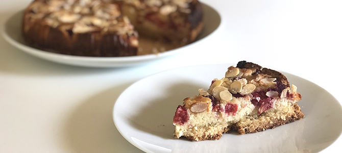 Raspberry, cardamom and almond cake recipe